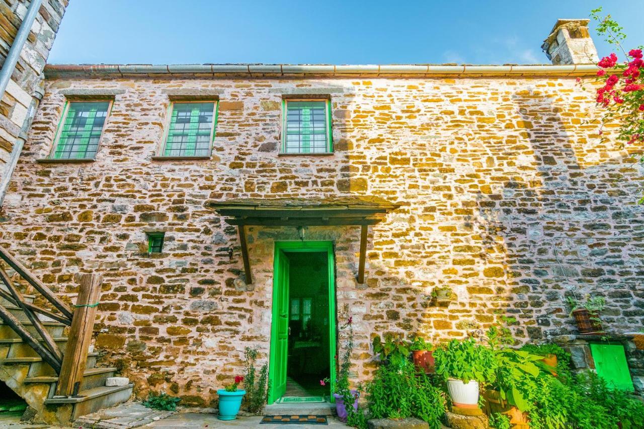 Morfeas Guesthouse Папингон Экстерьер фото