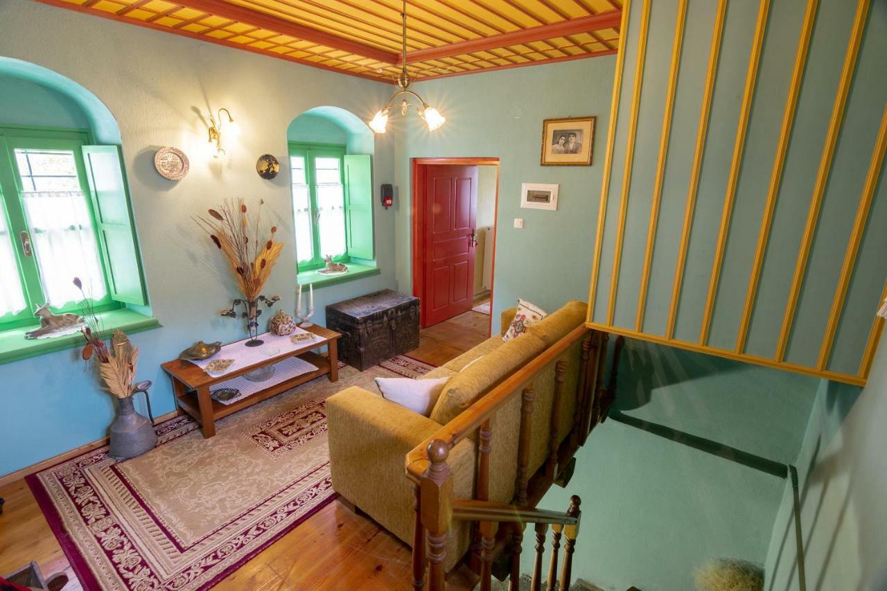 Morfeas Guesthouse Папингон Экстерьер фото